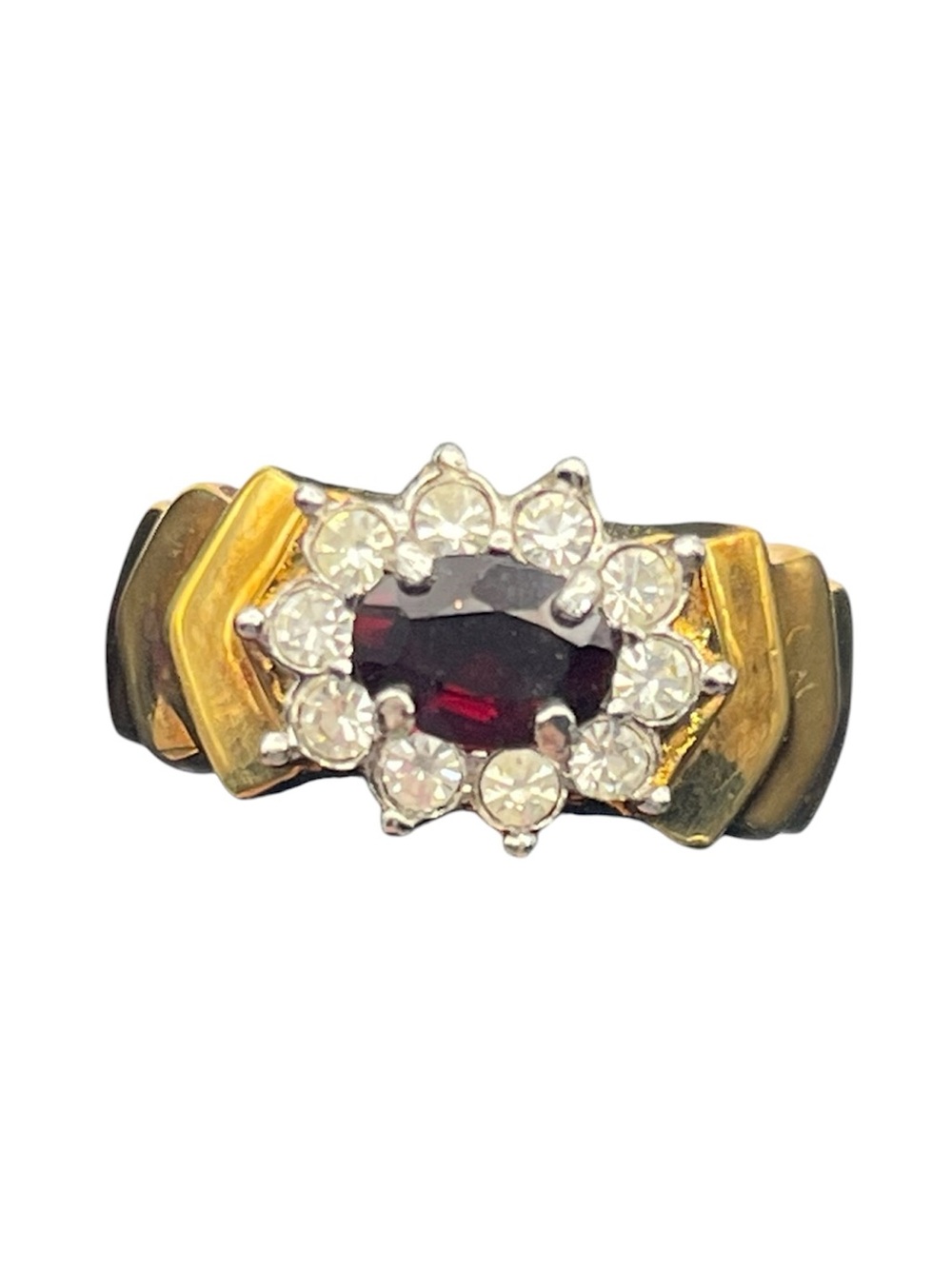 Red & clear rhinestone gold tone tapered cocktail ring size 7.5 vintage